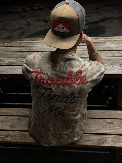 CAMO TROUBLE BOXY T-SHIRT